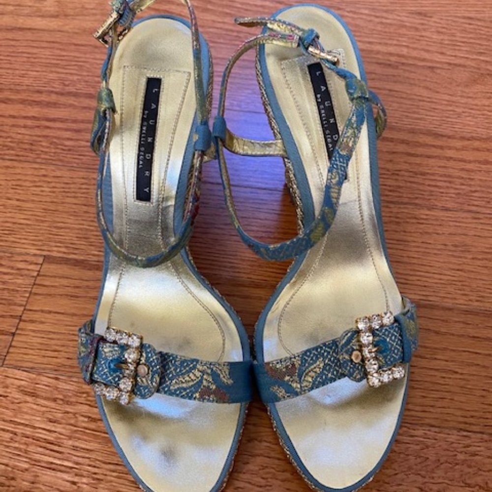 Laundry by Shelli Segal  Fabric Wedge Heels